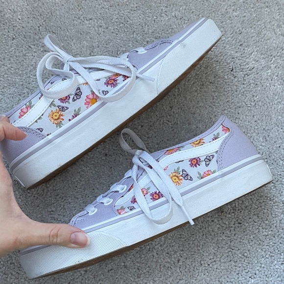 Vans Lavender Floral Butterfly Sneakers - Picture 5 of 8
